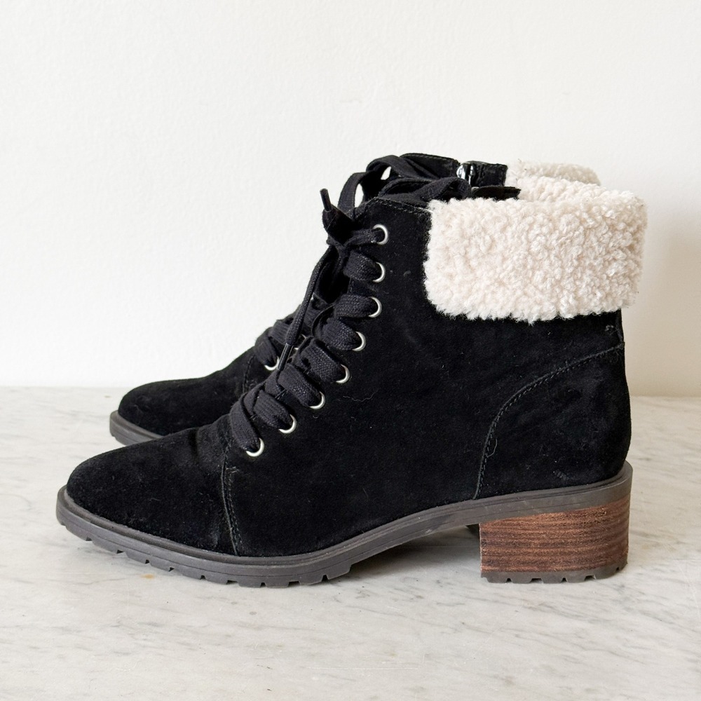 Lucky Brand Black Suede Lace Up Ankle Boots Faux Shearling Trim Size 9.5 41